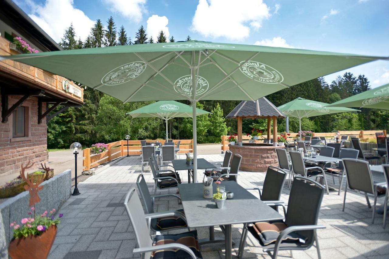 Landgasthof Sonne Алпирсбах Екстериор снимка