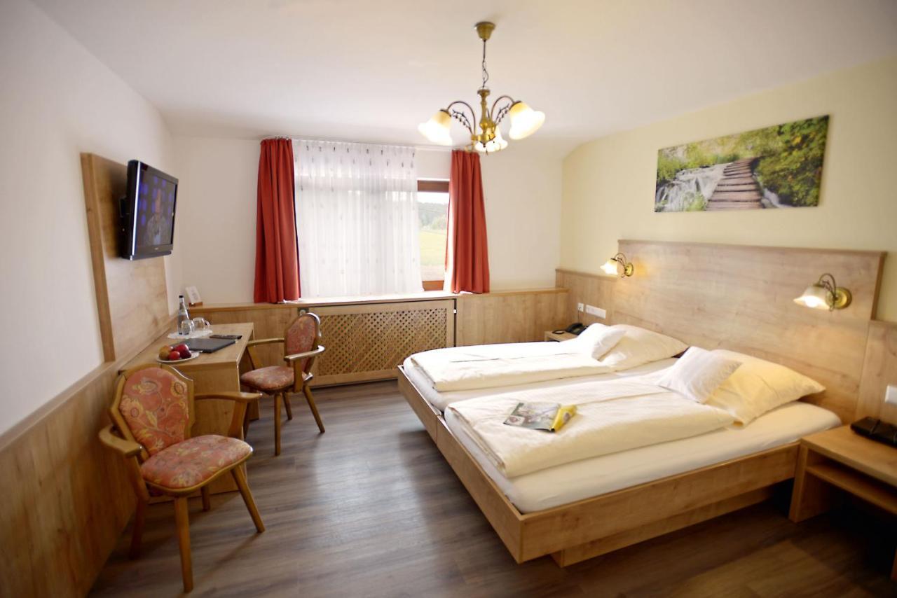 Landgasthof Sonne Алпирсбах Екстериор снимка